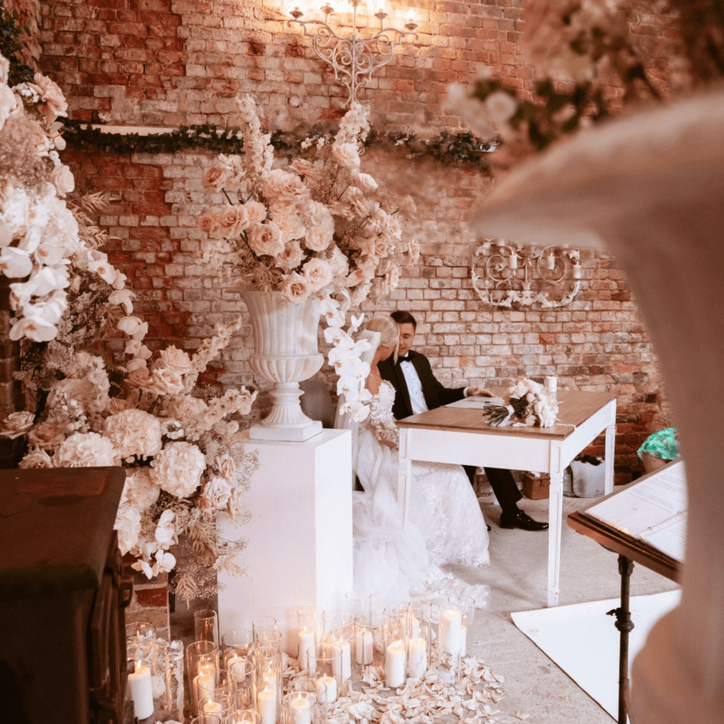Enchanting Pastel Blooms at Mollie & David’s Countryside Barn Wedding