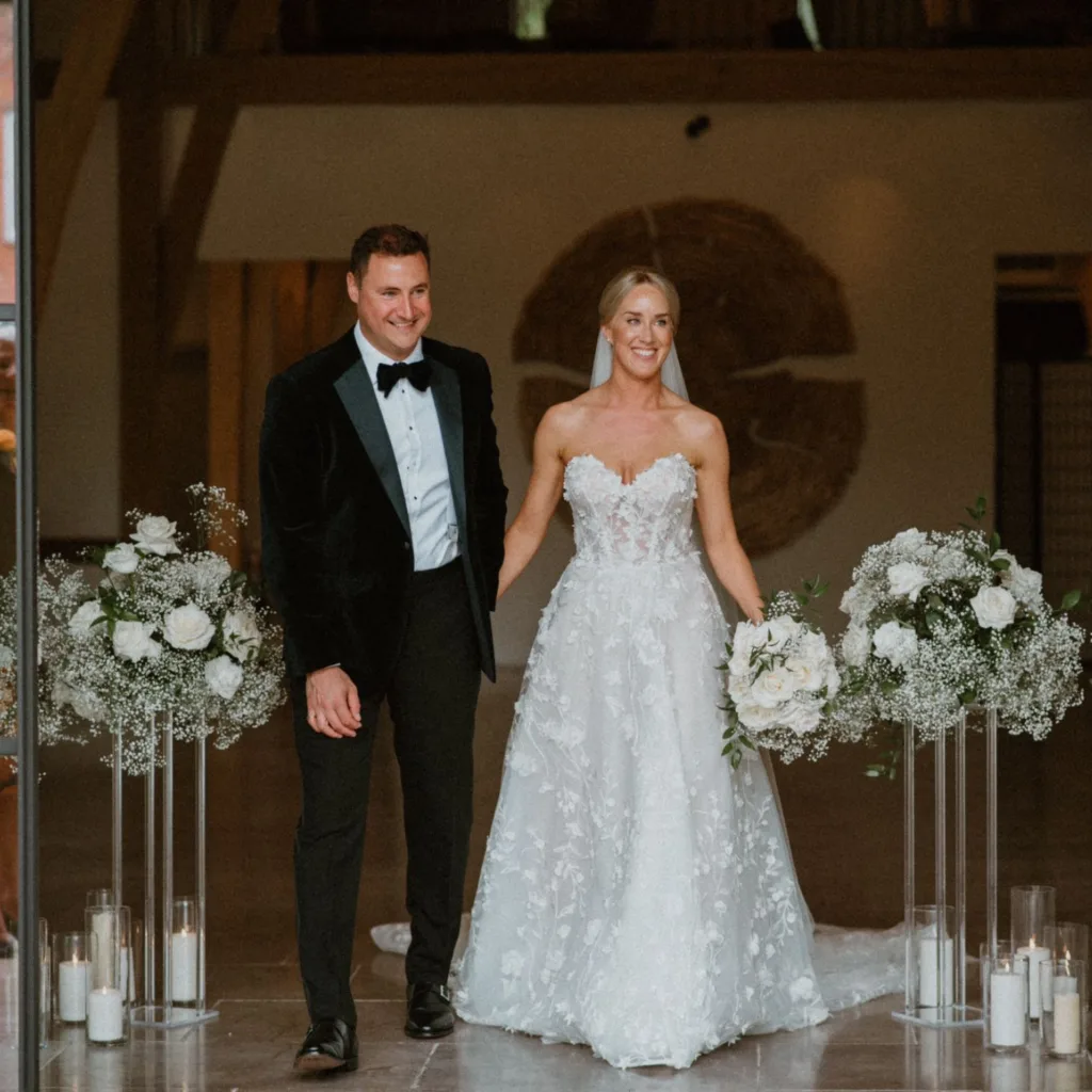 Timeless White Blooms and Classic Romance at Allie & Rob’s Wedding